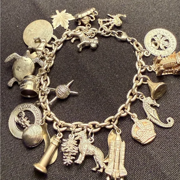 VTG Charm Bracelet Sterling 925 With 21 Charms 70 G Silver Animals Travel